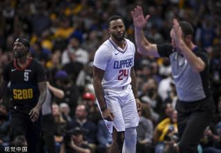 同时也为球 同时也为球