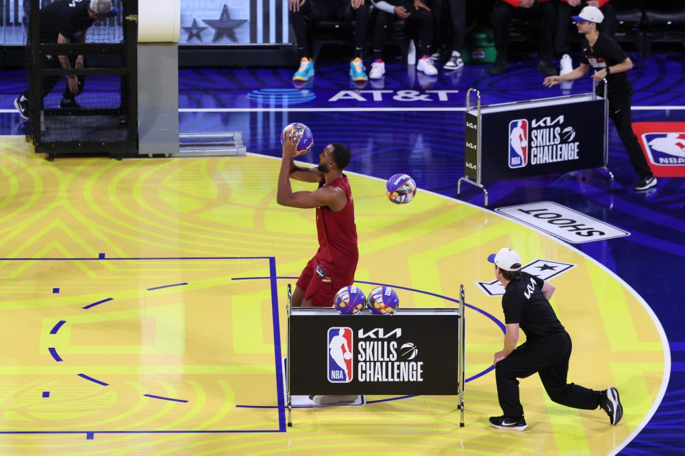 4胜成为球 4胜成为球