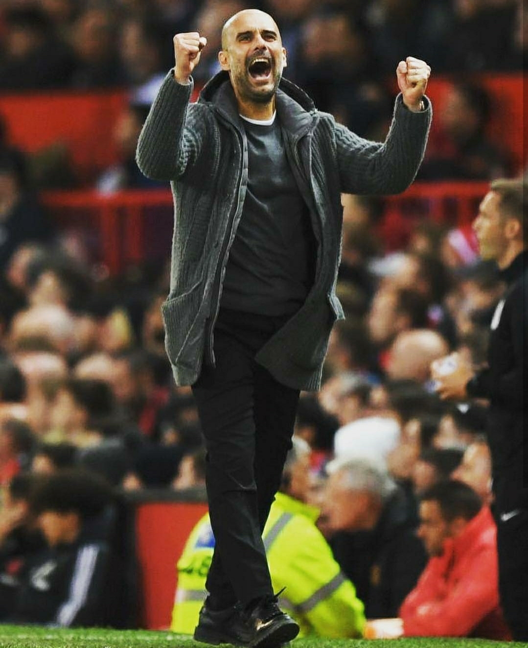 一方面是年 一方面是年